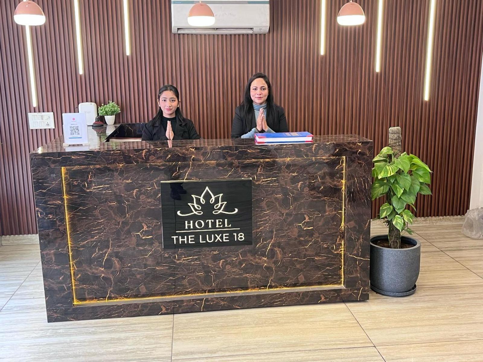 Hotel The Luxe 18 - Golf Course Road Gurgaon Eksteriør bilde