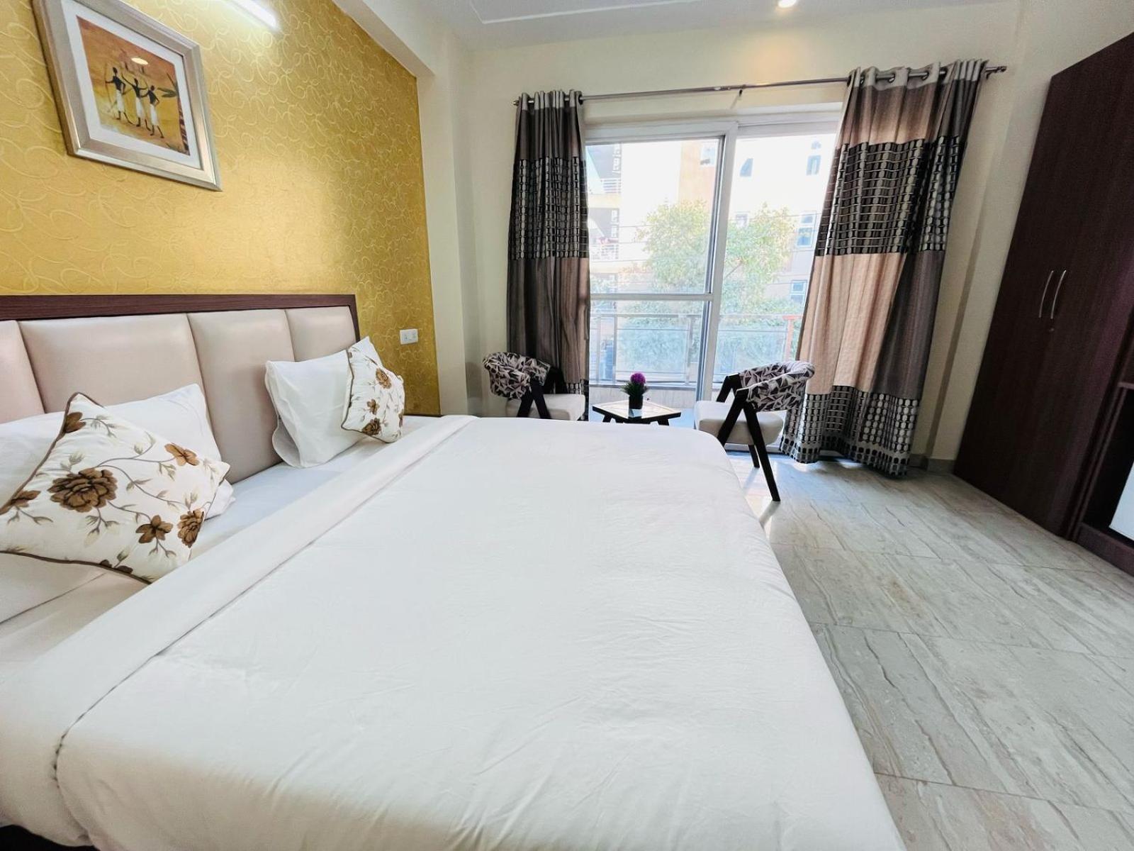 Hotel The Luxe 18 - Golf Course Road Gurgaon Eksteriør bilde