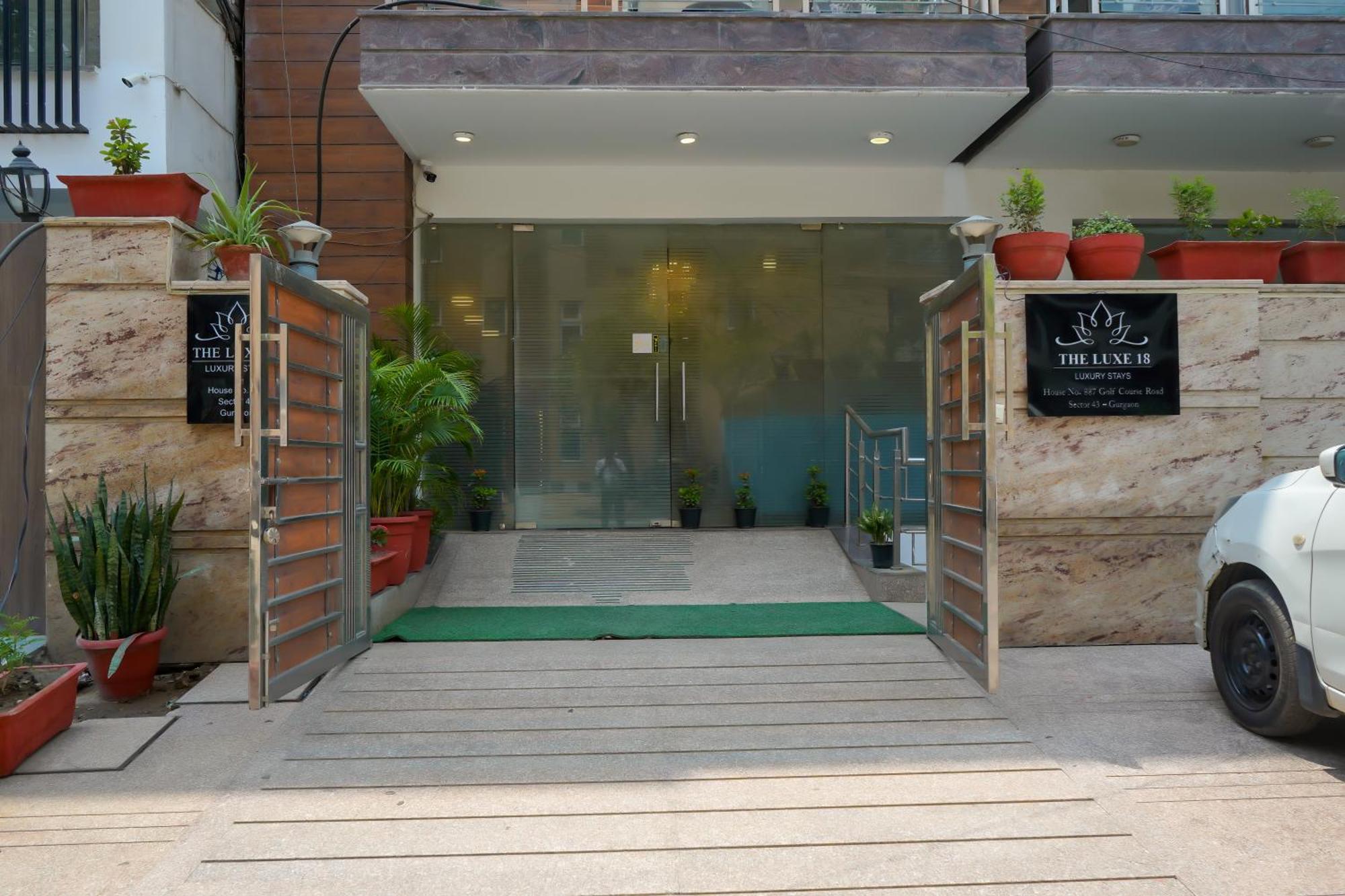 Hotel The Luxe 18 - Golf Course Road Gurgaon Eksteriør bilde