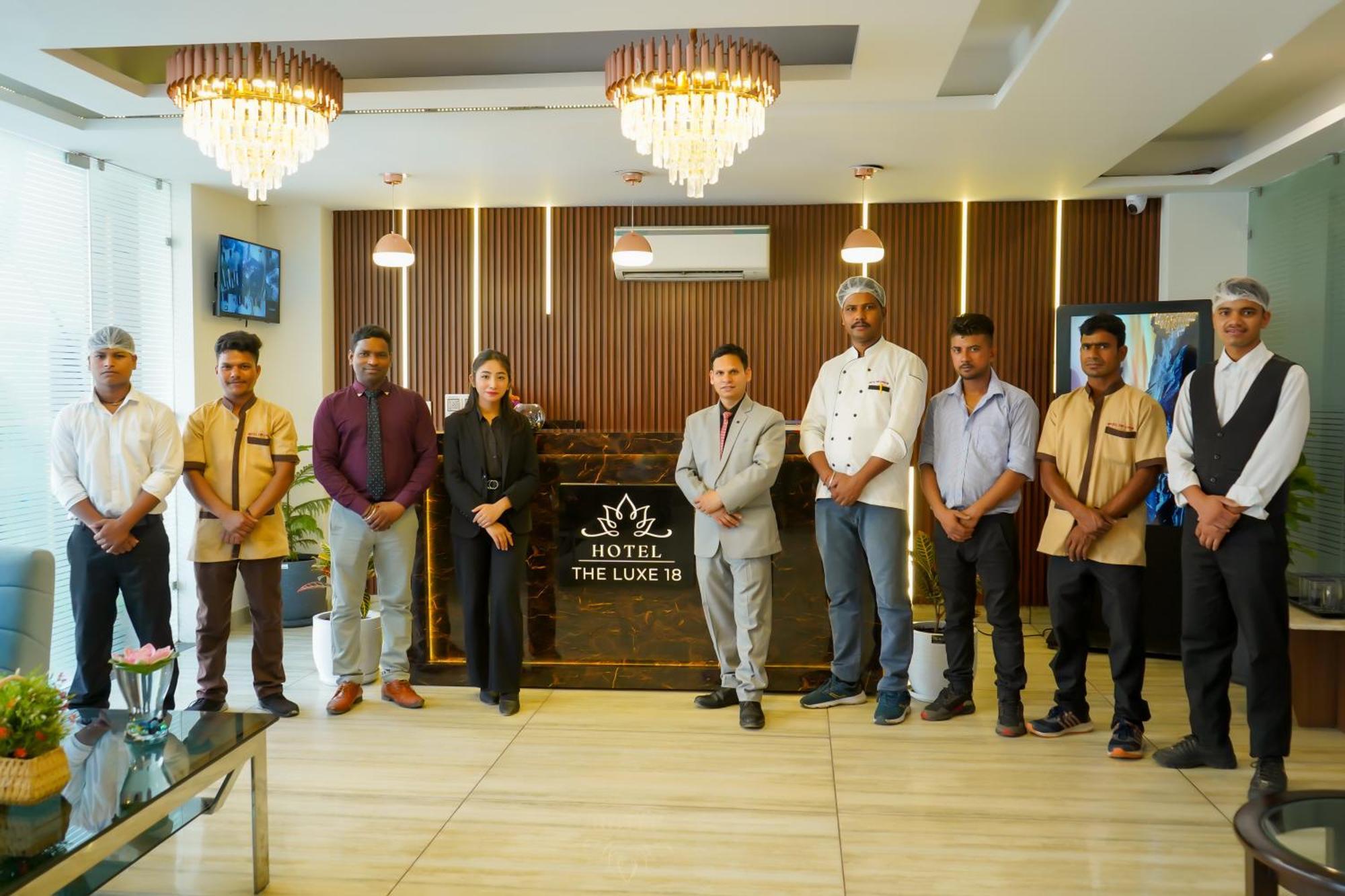 Hotel The Luxe 18 - Golf Course Road Gurgaon Eksteriør bilde