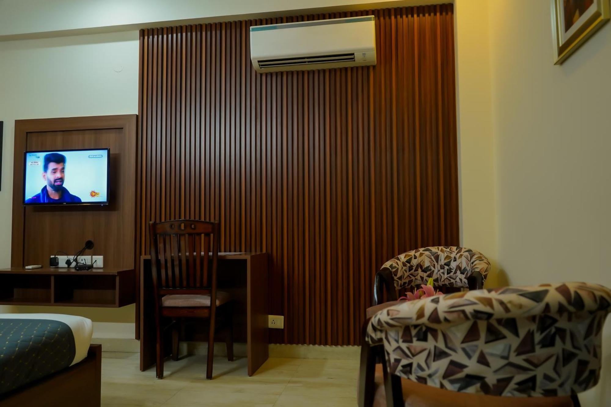 Hotel The Luxe 18 - Golf Course Road Gurgaon Eksteriør bilde