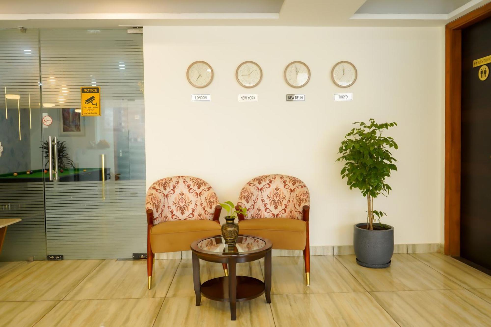 Hotel The Luxe 18 - Golf Course Road Gurgaon Eksteriør bilde